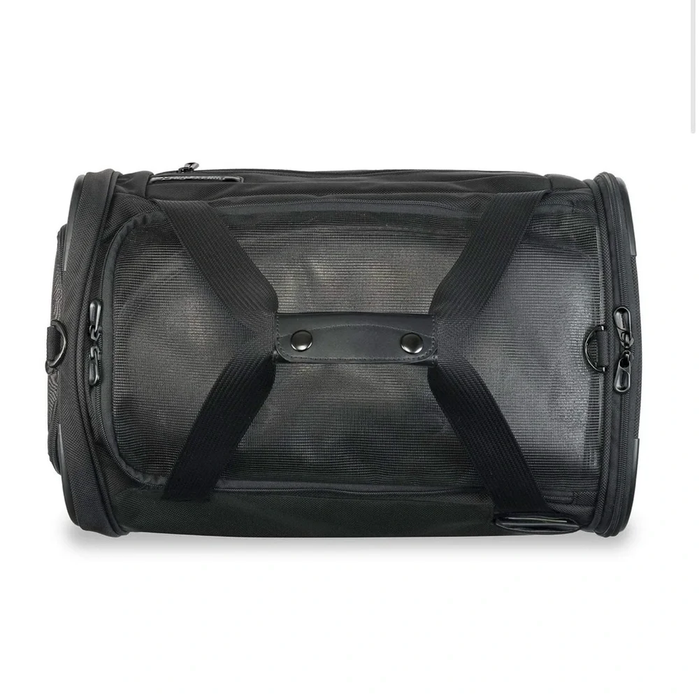 Briggs & Riley Black Dog Carrier